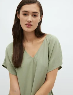 Damila V-M T-shirt - Lysegrøn