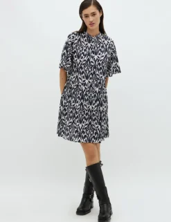 Declany-M Kjole - Print